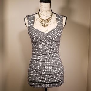 WHBM Sleeveless Seamed Print Top